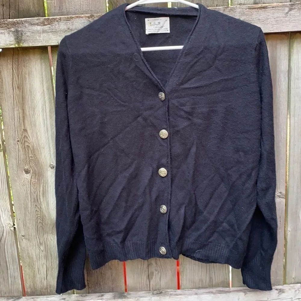 Button Down Cardigan sz. M